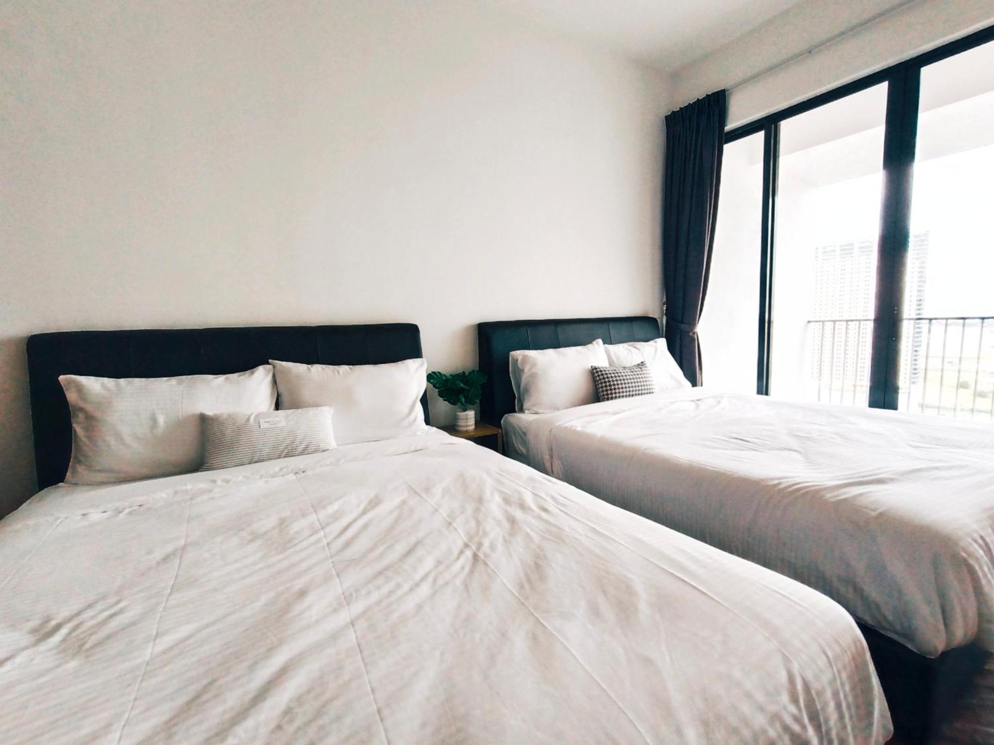 The Landmark By Katana 3Br To 4Br Luxury Seaview Landmark Homestay At Gurney 15-16Pax 无敌海景套房 Tanjung Tokong Экстерьер фото